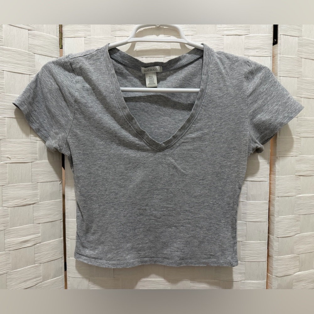Bozzolo Gray Fitted V-Neck Crop Top Basic Short Sleeve Tee Size S